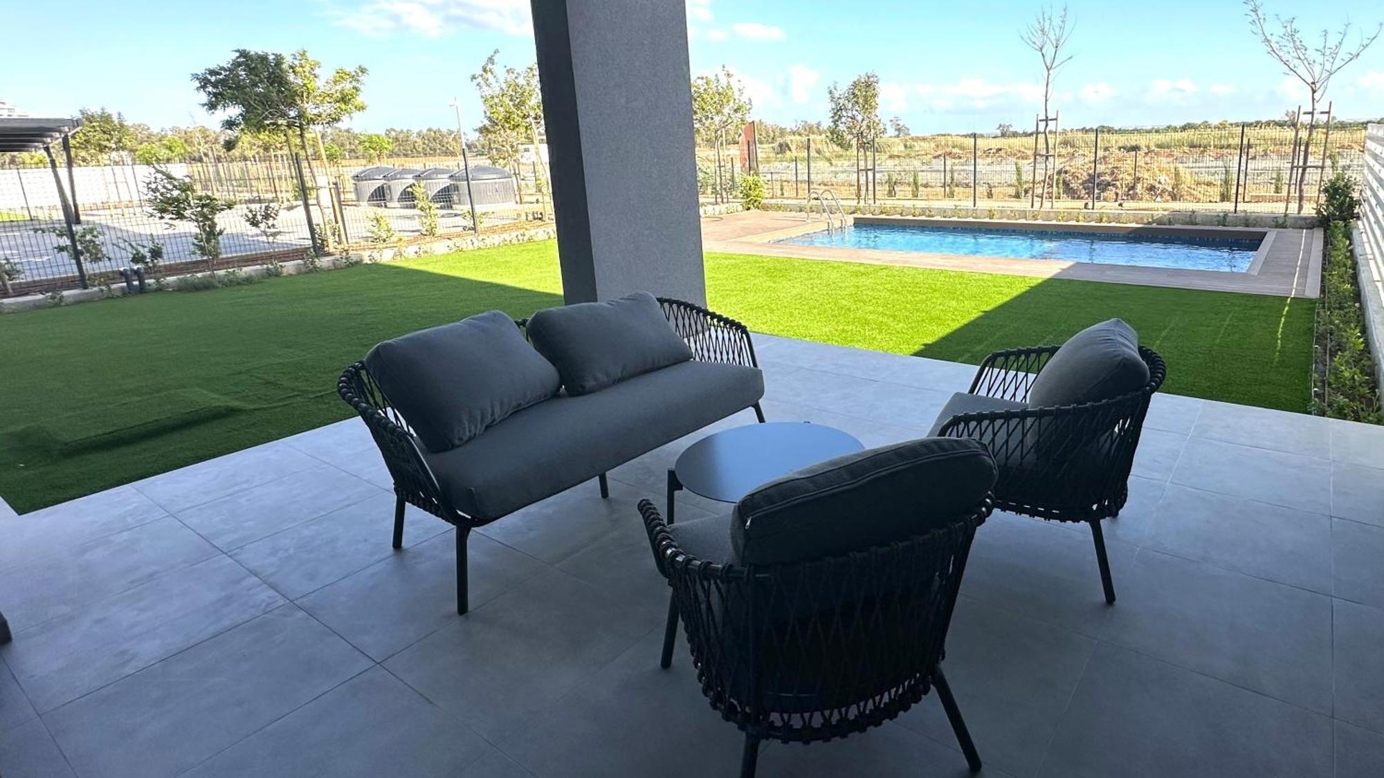 Sunset Gardens - Holiday Apartments - By Tlv Living Limassol Ngoại thất bức ảnh