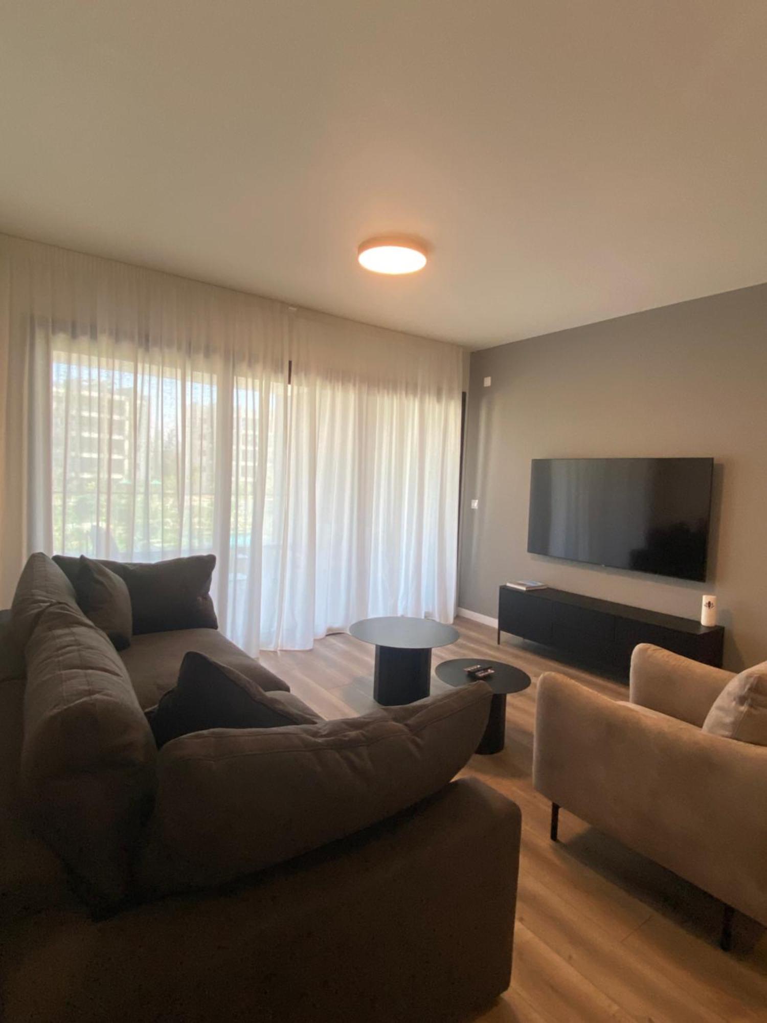 Sunset Gardens - Holiday Apartments - By Tlv Living Limassol Ngoại thất bức ảnh