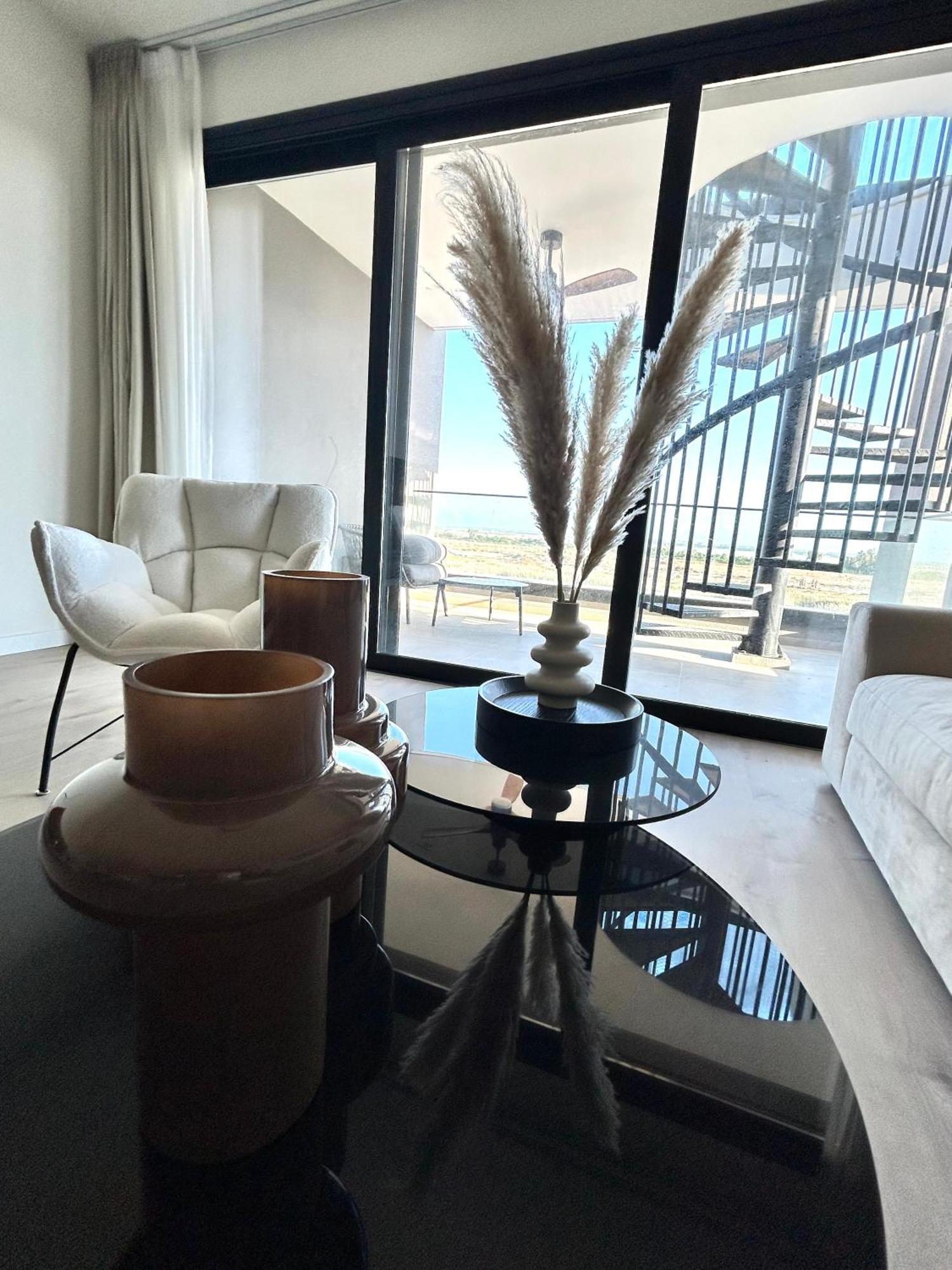 Sunset Gardens - Holiday Apartments - By Tlv Living Limassol Ngoại thất bức ảnh