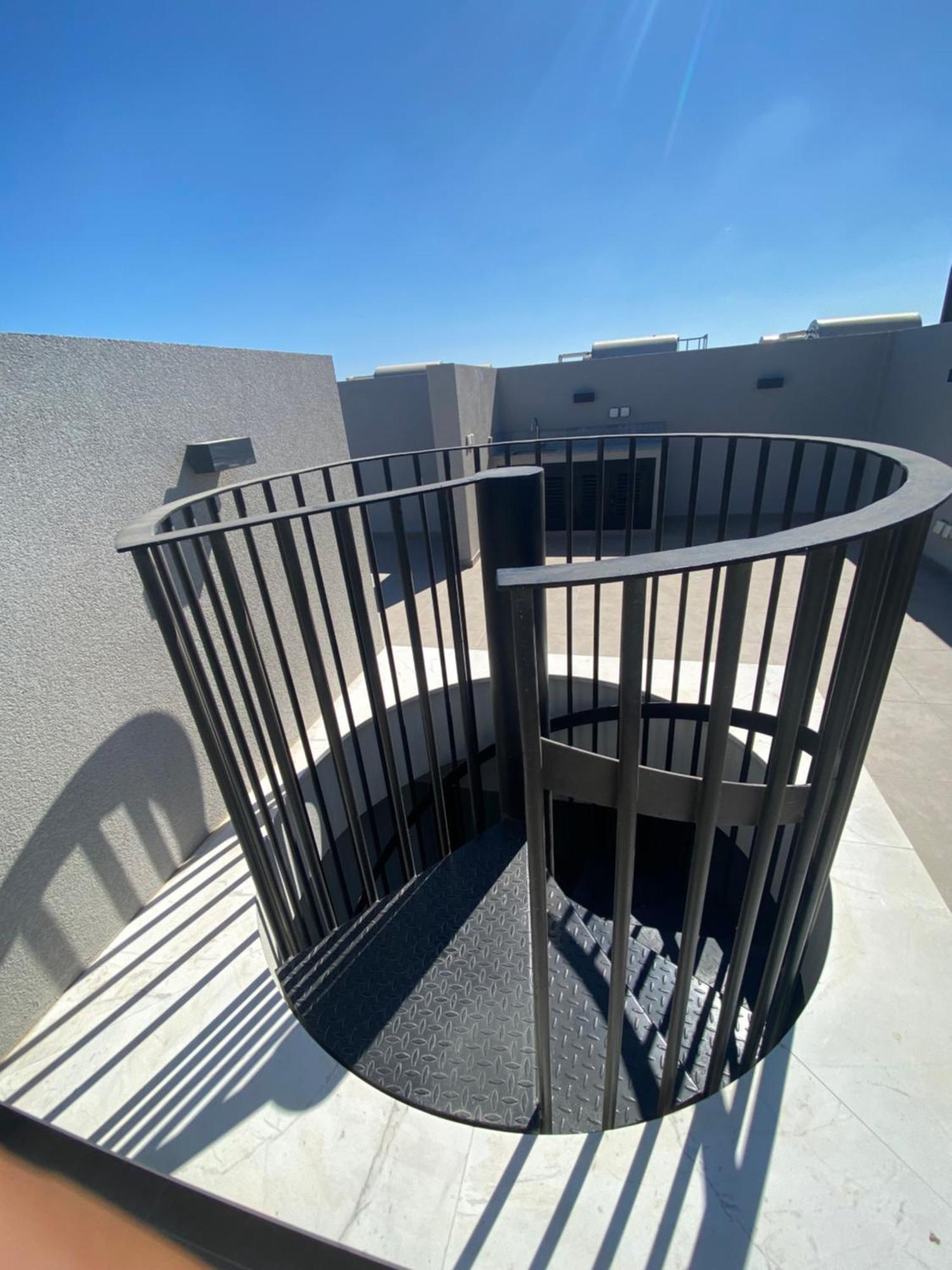 Sunset Gardens - Holiday Apartments - By Tlv Living Limassol Ngoại thất bức ảnh