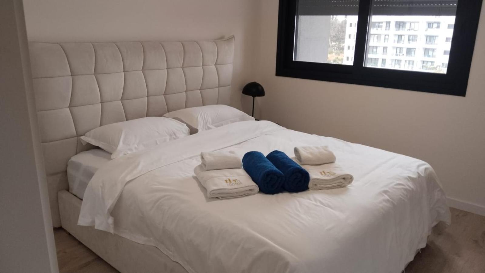 Sunset Gardens - Holiday Apartments - By Tlv Living Limassol Ngoại thất bức ảnh